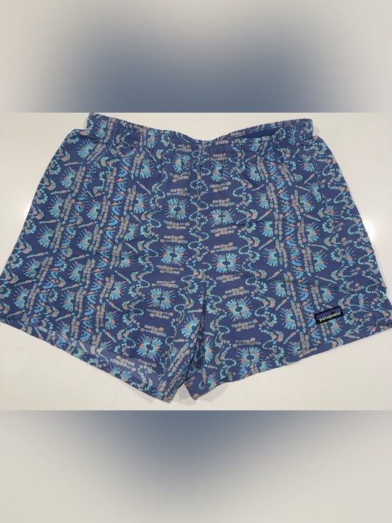 Patagonia Pants - Patagonia Blue Multi-Pattern High-Waist Women's Shorts